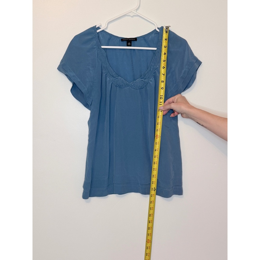 Banana Republic Silk Blouse Blue Pleated Ruffle Neck Short Sleeve XS - Picture 3 of 5